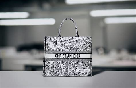 dior 983|christian dior plan de paris.